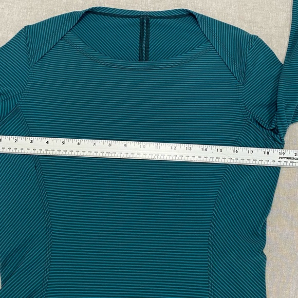 Lululemon Kanto Catch Me Long Sleeve Shirt Sz 10 Green Mini Pop Stripe Running - Picture 14 of 15